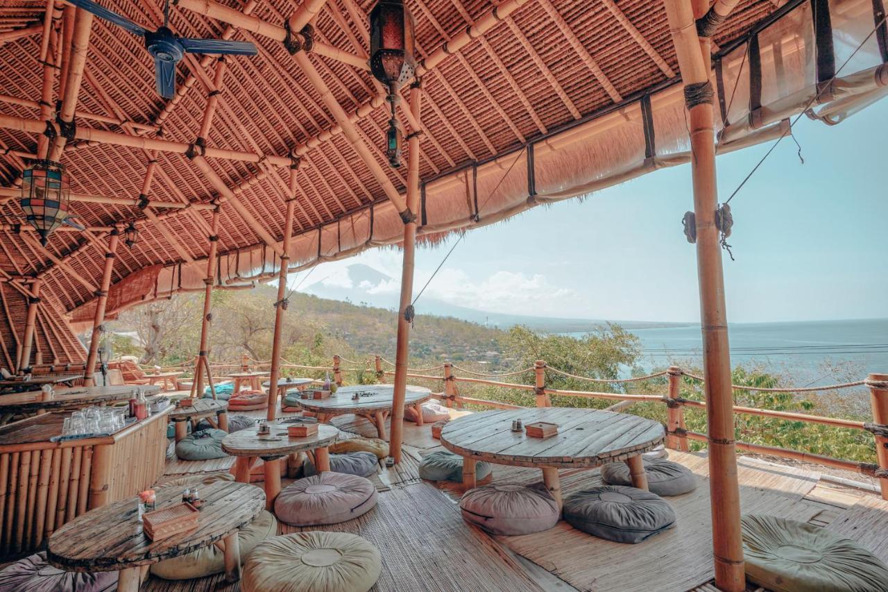 Blue Earth Village Amed  Luaran gambar