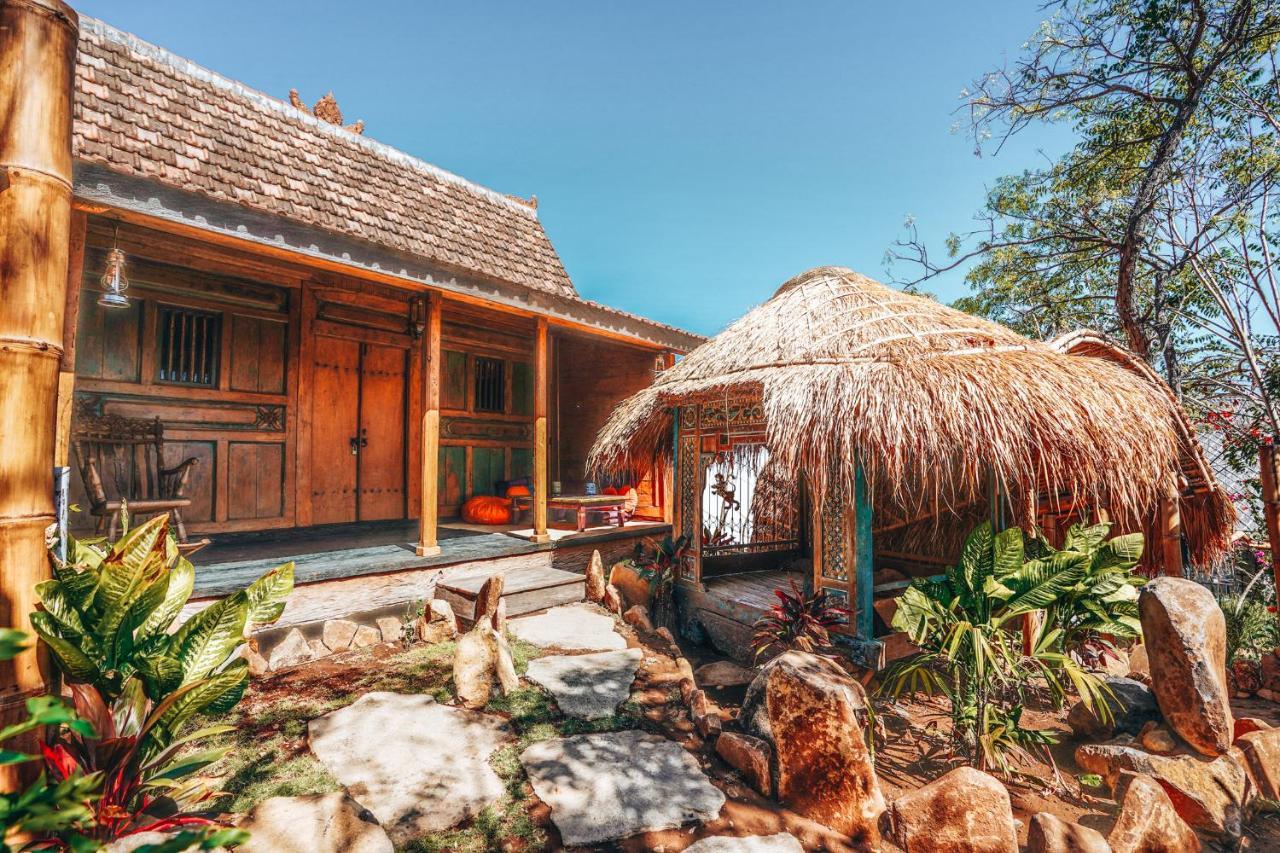 Blue Earth Village Amed  Luaran gambar
